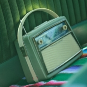 gray cassette radio